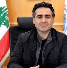  وزير الاشغال العامة والنقل الدكتور علي حمية 