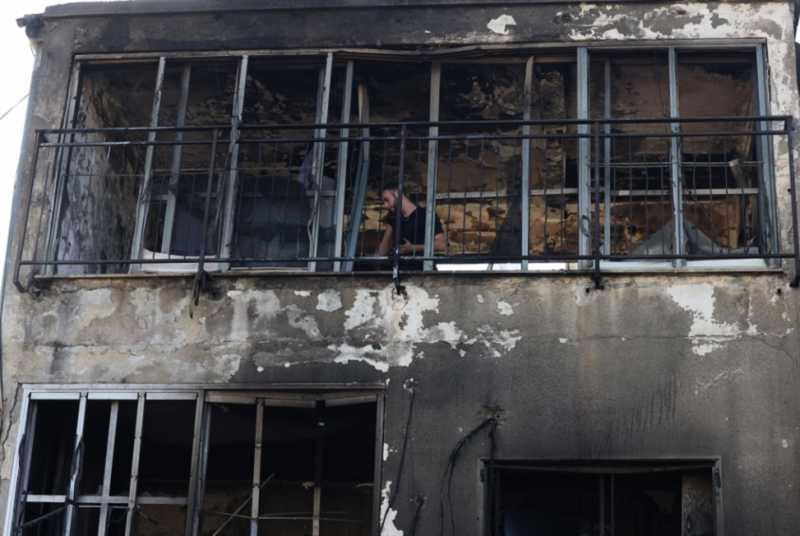 العدو ينتقل إلى المرحلة الثانية من العملية البرية المقاومة مجاهدونا في الانتظار العدو ينتقل إلى المرحلة الثانية من العملية البرية المقاومة مجاهدونا في الانتظار