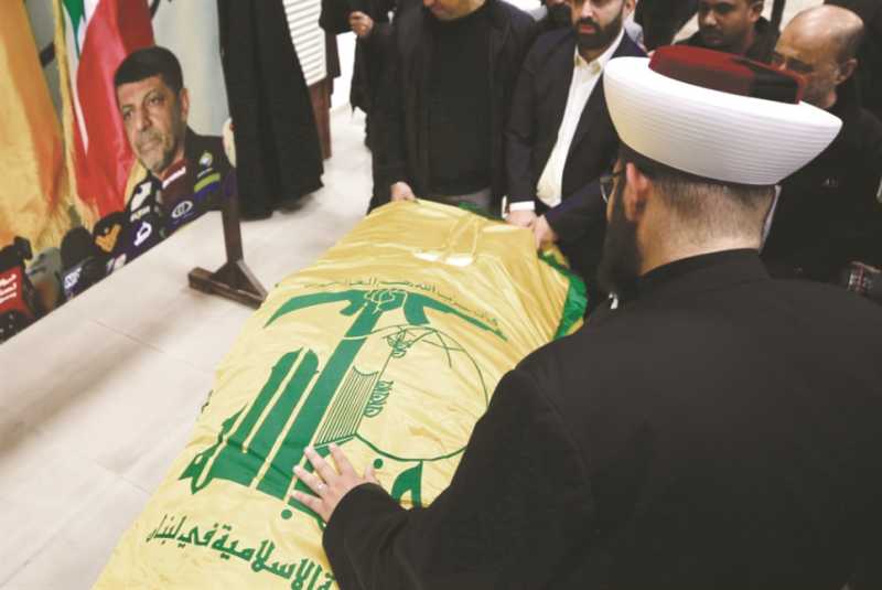 محمد عفيف... «ولو قُتلنا جميعاً» محمد عفيف... «ولو قُتلنا جميعاً»