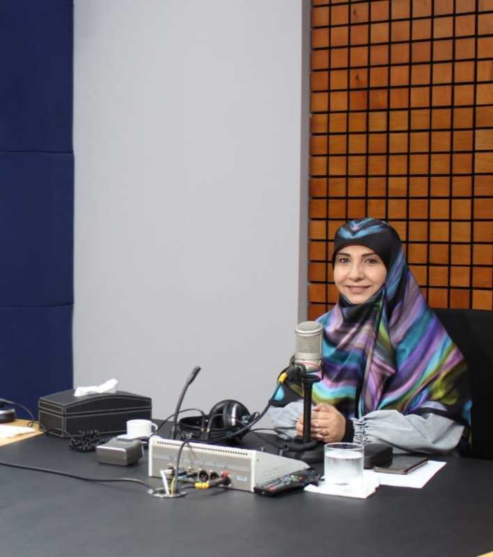 انقذوا غزة..  انقذوا غزة العربية الإسلامية، غزة المضحية المجاهدة...