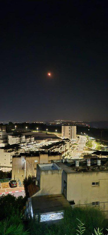 بيان القوات المسلحة اليمنية بشأن استهداف هدفا عسكريا للعدو الإسرائيلي في منطقة يافا المحتلة 25 - ديس