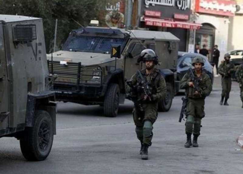 الجيش الصهيوني يعلن إصابة قيادات كبيرة جدًا بصفوف الجيش منهم قائد منطقة الضفة الغربية بانفجار عبوة ن