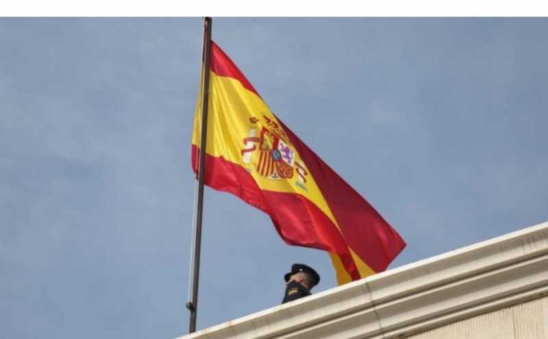 فضائح سير ذاتية مزوّرة تدفع نواباً إلى الاستقالة في إسبانيا