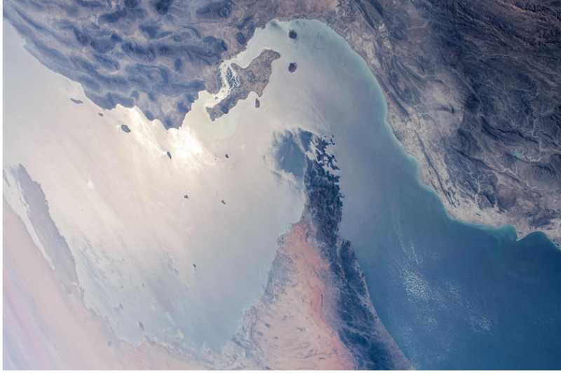 هل تحضّر إيران لإغلاق مضيق هرمز؟