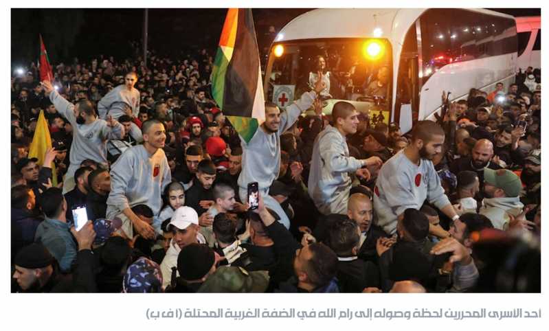 الأسرى المحررون من وراء القضبان إلى أسرّة المستشفيات