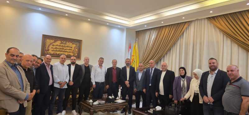 كتلة الوفاء للمقاومة تتسلم مذكرة مطلبية وتربوية من روابط أساتذة ومعلمي التعليم الرسمي