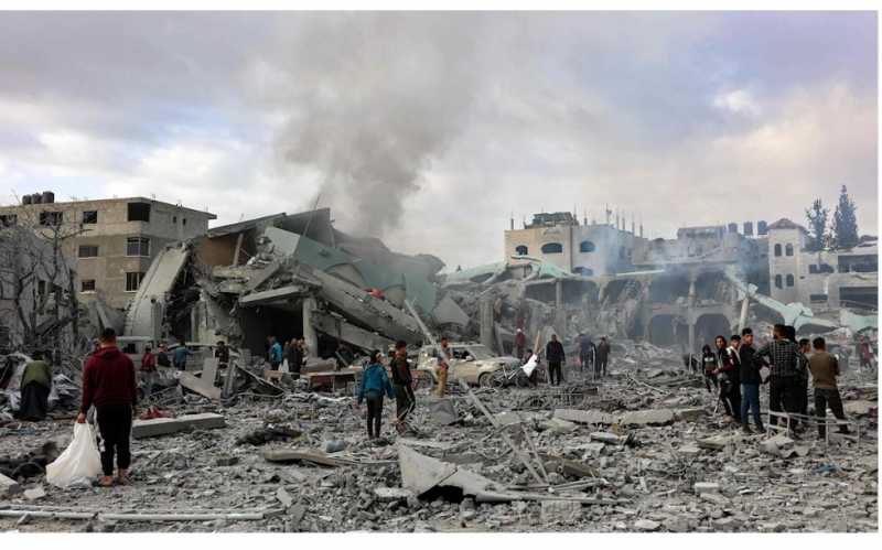 قمة فرنسية - مصرية - أردنية بشأن غزة في القاهرة