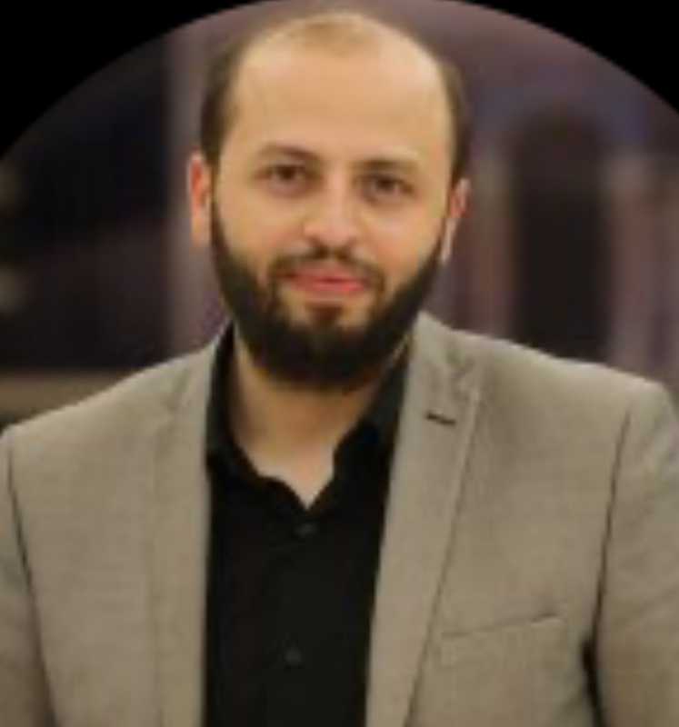 الصحافي  محمد حرشي عبر منصة اكس