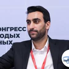 الباحث في العلاقات الدولية الدكتور محمد حسن سويدان