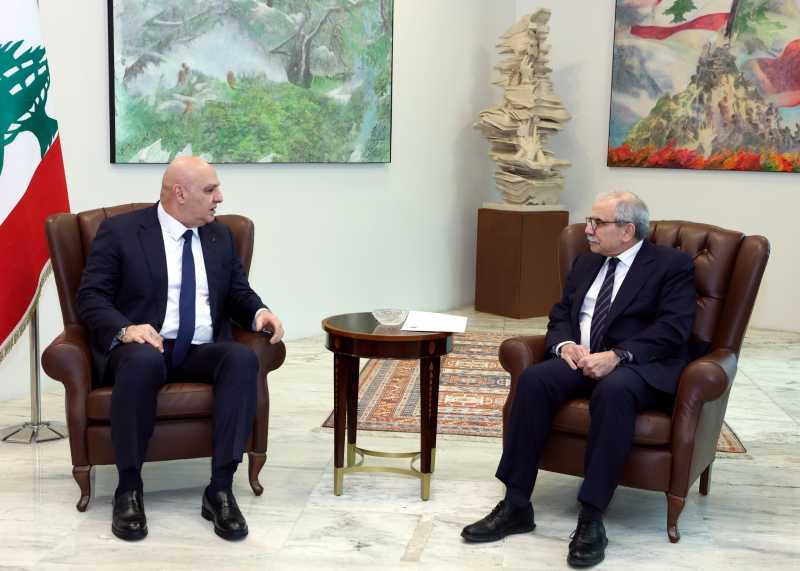 الحكومة اللبنانية تعقد جلسة عادية في القصر الجمهوري برىاسة رئيس الجمهورية جوزيف عون ورئيس الحكومة نو