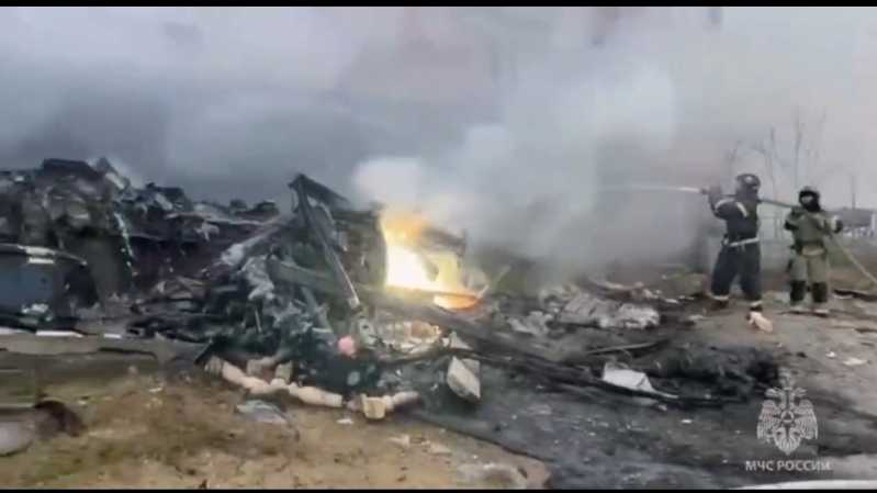 عشرات الإصابات في هجوم على مسجد في إندونيسيا  وتحطم مروحية كا-226 تقل سياحا في داغستان - أوليًا، لقي