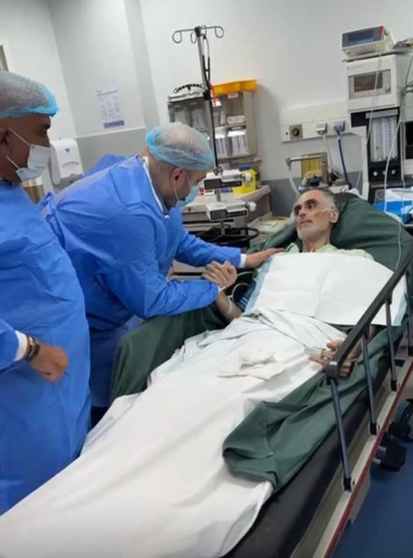 بالفيديو في خطوة تعبّر عن إنسانيته واهتمامه المباشر بشؤون المرضى، زار وزير الصحة العامة الدكتور ركان