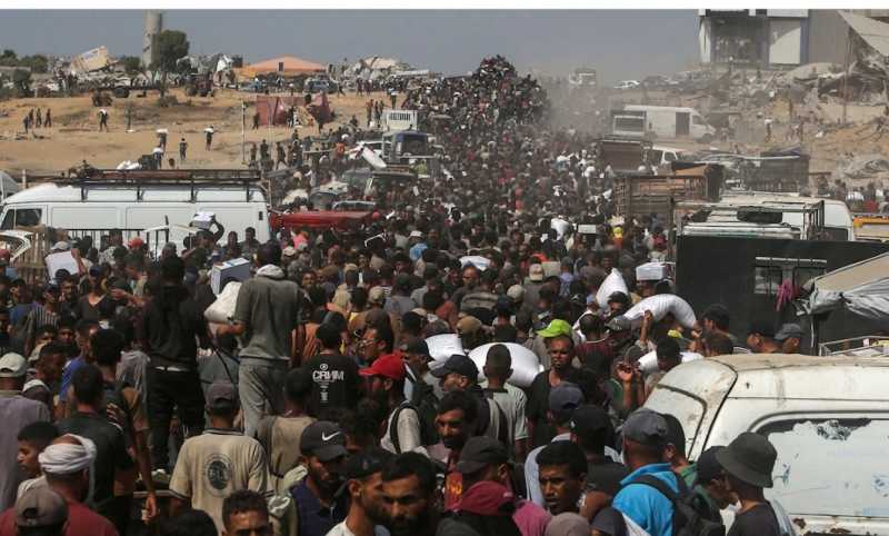 37 شهيداً بينهم 30 من منتظري المساعدات في غزة