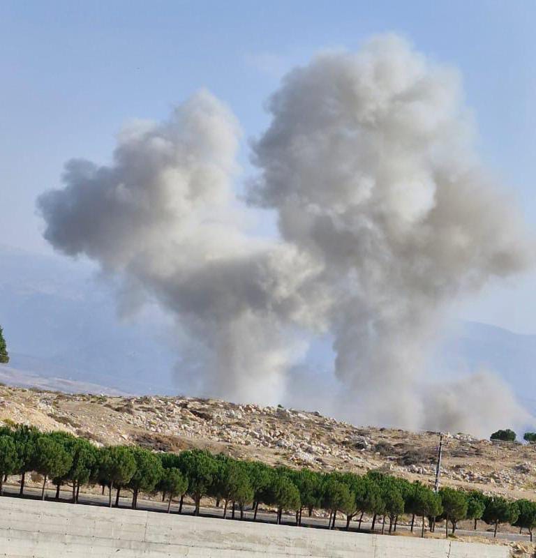 لبنان  طيران العدجو يشن غارات جوية على السلسة الشرقية جرود النبي شيت - "الشعرة"