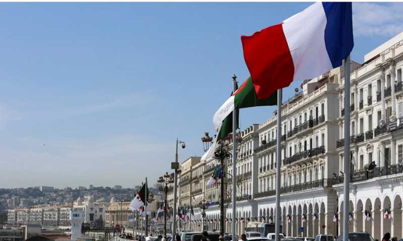 فرنسا تلاحظ «إشارات» جزائرية إلى «رغبة في معاودة الحوار» فرنسا تلاحظ «إشارات» جزائرية إلى «رغبة في معاودة الحوار»