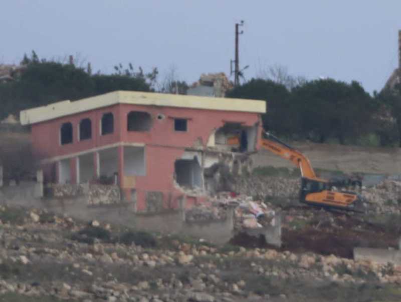 الاعتداءات الصهيونية مستمرة اماموأعين اللجنة الخماسية الدولية المولجة بالمراقبة