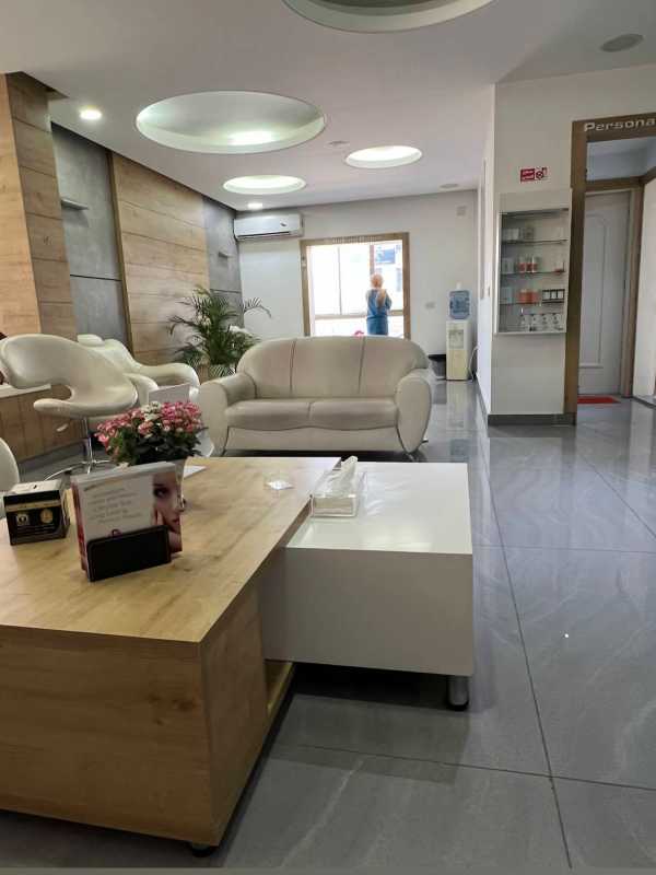 حسن شكلك بيحلى مزاجك الحرب تعبتنا بس جمال الروح والاهتمام بشكلنا اصل راحتنا النفسية