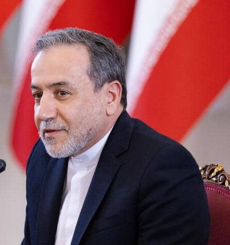 وزير الخارجية الإيراني هدفنا التوصل إلى اتفاق مشرّف ومنصف من موقع متكافئ