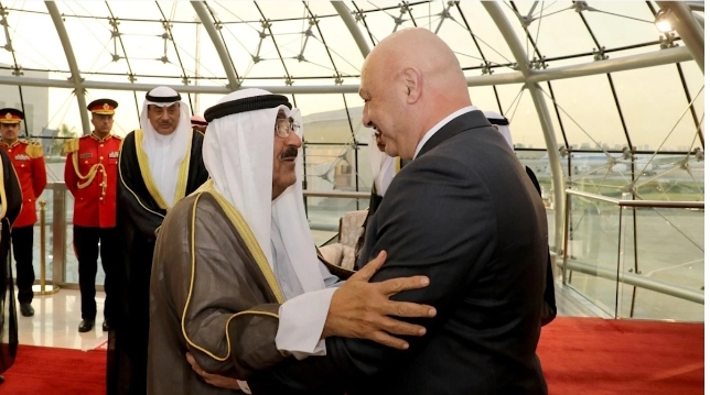 عون يلتقي الصباح... وتوافق على تسهيل عودة الكويتيين إلى لبنان