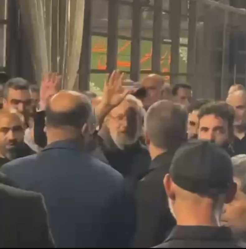 لاريجاني من مرقد سيد شهداء الأمة الشهيد السيد حسن نصر الله كان رجلا عظيما وكان رأس مال كبير للعالم ا