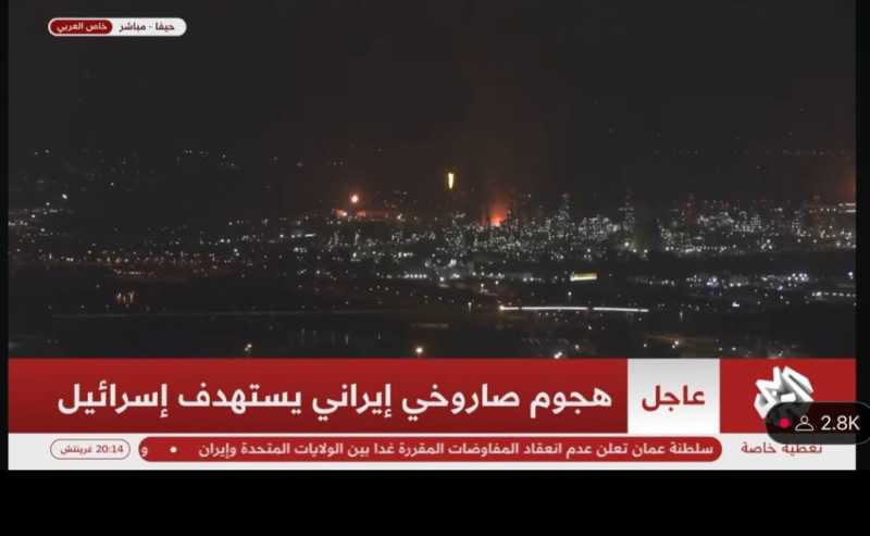 الصواريخ الايرانية تنير سماء لبنان وتلقي التحية لسيد الشهداء