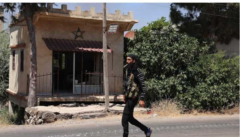 عبث أميركي – إسرائيلي بالخريطة السورية تقسيم عند الطلب عبث أميركي – إسرائيلي بالخريطة السورية تقسيم عند الطلب