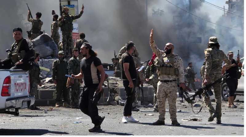 أرسلان لحماية دولية لدروز سوريا... وجنبلاط يحذّر من «فخ إسرائيلي» أرسلان لحماية دولية لدروز سوريا... وجنبلاط يحذّر من «فخ إسرائيلي»