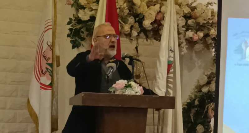 نائب رئيس المجلس السياسي في حزب الله الحاج محمود قماطي في لقاء خاص لعرض منجزات بلدية حارة حريك بالتع