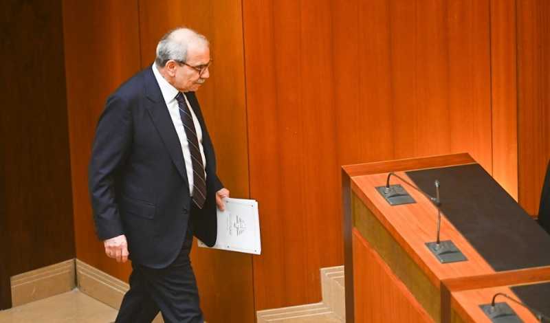 مجلس النواب يجدد الثقة بحكومة فاشلة