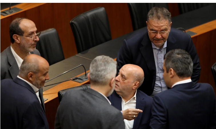 «الوفاء للمقاومة» توجه سلسلة انتقادات للحكومة... وتحذر من التهاون بملف إعادة الإعمار «الوفاء للمقاومة» توجه سلسلة انتقادات للحكومة... وتحذر من التهاون بملف إعادة الإعمار