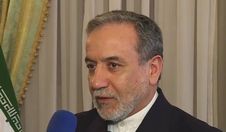 وزيـر الـخـارجـيـة الإيـرانـي عـبـاس عـراقـتـشـي