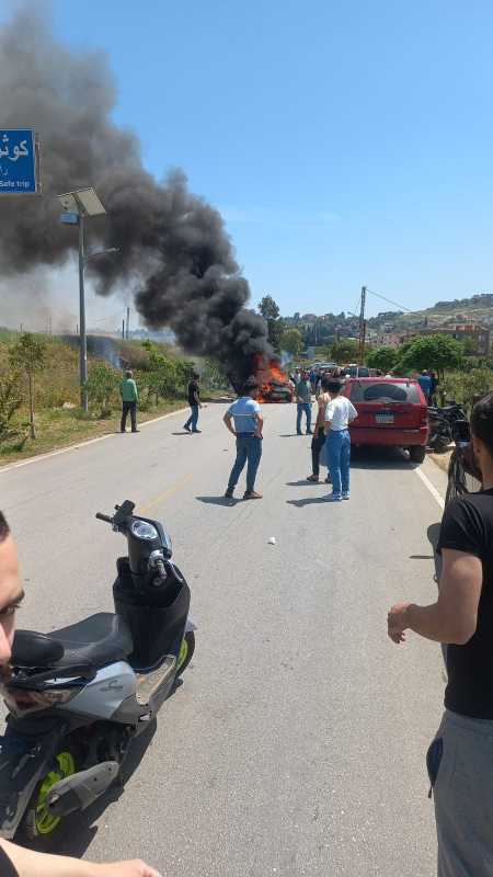مسيرة تغير على سيارة في كوثرية السياد جنوب لبنان