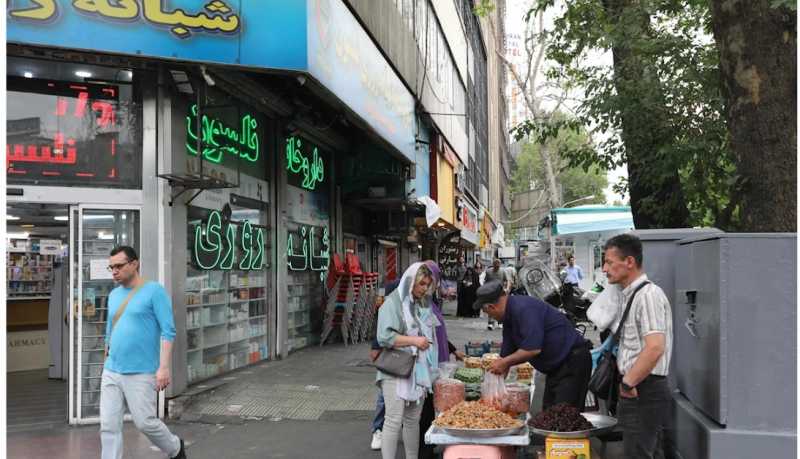 إيران حقنا النووي غير قابل للتفاوض... ونرفض بيان قمة بغداد بشأن الجزر الثلاث