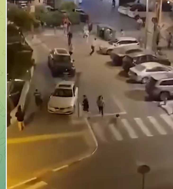 وسائل إعلام تابعة لأنصار الله عدوان أمريكي يستهدف منطقة العصايد في مديرية الصفراء بمحافظة صعدة شمالي