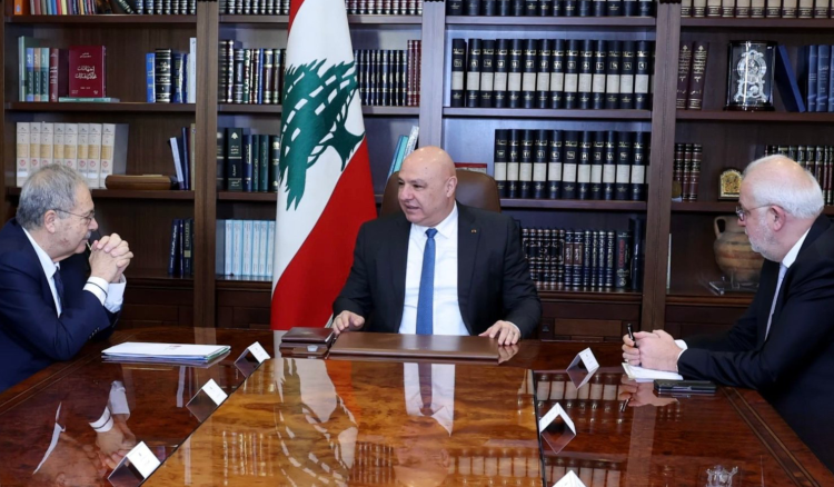 اجتماع وزاري- قضائي في قصر بعبدا بحث في معالجة أوضاع السجناء السوريين في لبنان