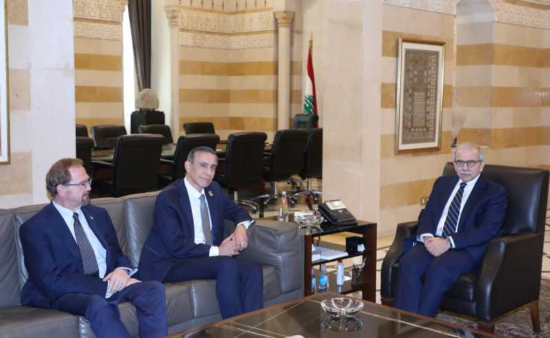 سلام لوفد الكونغرس لا مبرر لاحتلال إسرائيل نقاطاً لبنانية