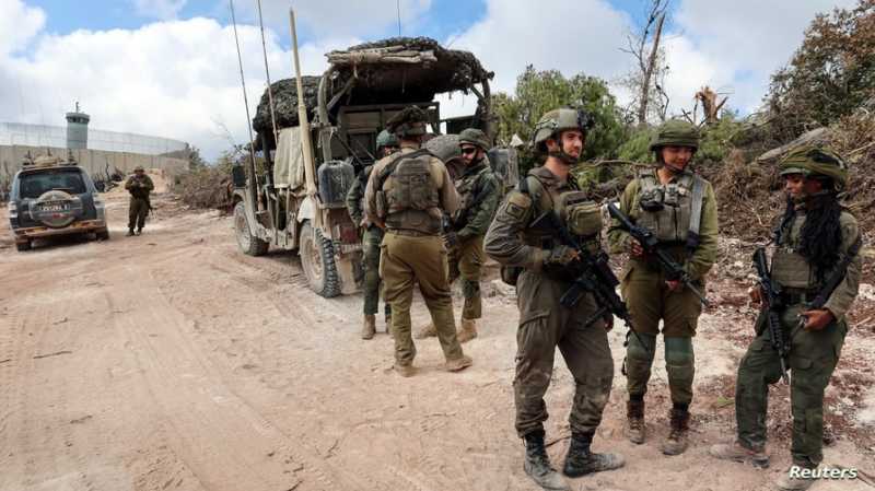 قناة 13 العبرية نتنياهو طلب من ترامب بقاء الجيش الإسرائيلي في 4 مواقع بجنوب لبنان.