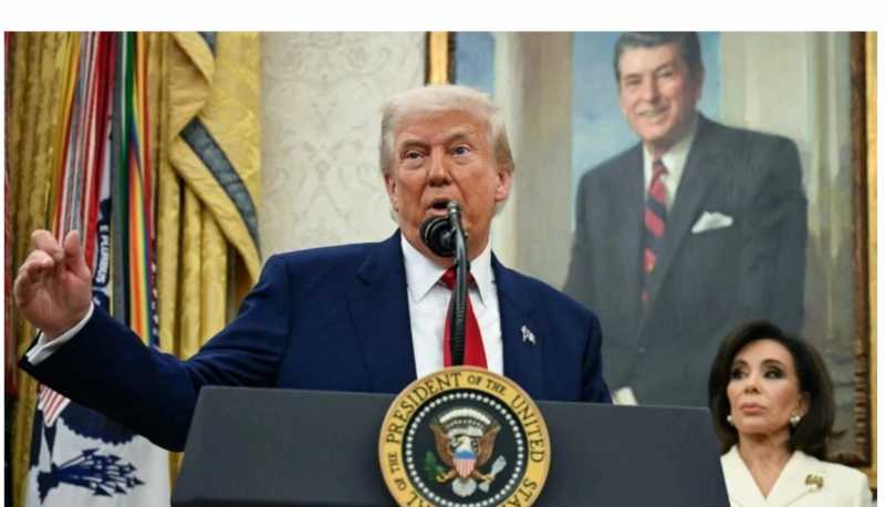 ترامب يعلن تدمير منشآت إيران النووية ويتوعد بمزيد من الضربات ترامب يعلن تدمير منشآت إيران النووية ويتوعد بمزيد من الضربات