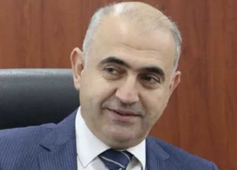 أصدر رئيس الجامعة اللبنانية الدكتور بسام بدران القرار الآتي