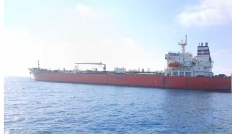 وصول أول ناقلة نفط كويتي إلى المياه الإقليمية اللبنانية