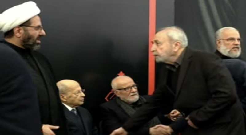 استمرار توافد المعزين الى باحة عاشوراء لليوم الثاني والاخير