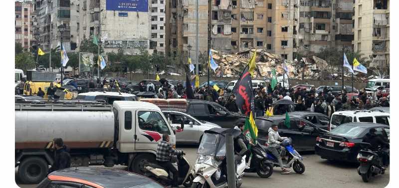 عائدون غداً، رافعينَ الرؤوسَ والقبضات، فلا شيءَ يغيبُهم عن ارضٍ قد زرعوا فيها فِلذاتِ الاكباد..