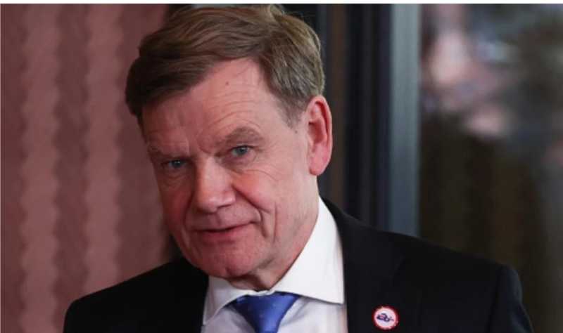 ألمانيا تهدد بوقف تصدير الأسلحة لإسرائيل