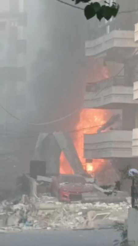 الرئيس عون على الولايات المتحدة وفرنسا كضامنين للتفاهم أن يتحملا مسؤولياتهما ويجبرا اسرائيل على وقف 