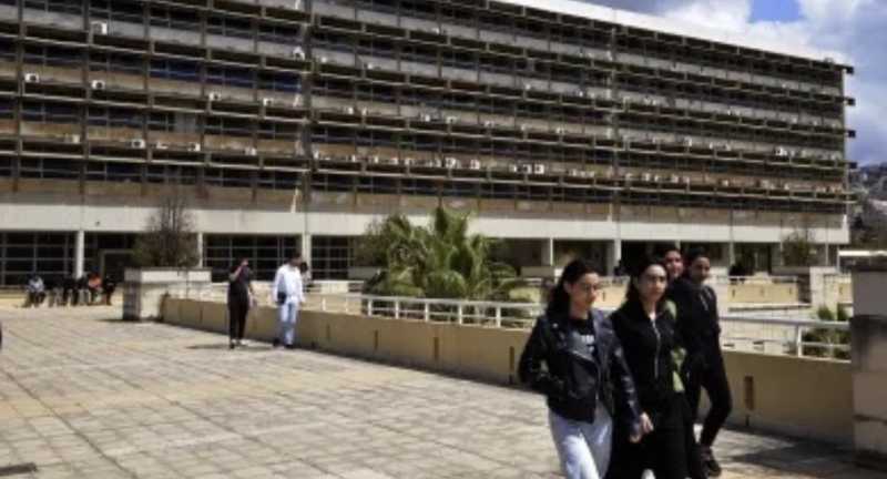 القاضي لم يحقق في بيانات كلية الحقوق أحد المتهمين حر طليق