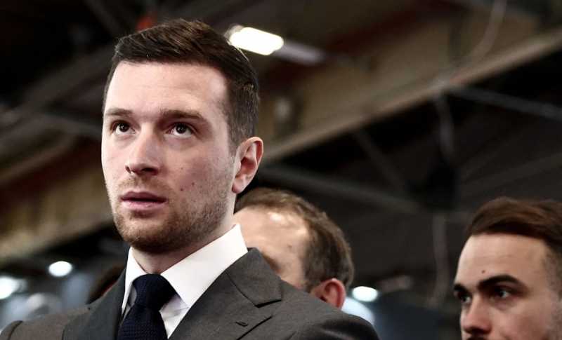 اليمين المتطرف الفرنسي يتصدر نوايا التصويت في الانتخابات الرئاسية