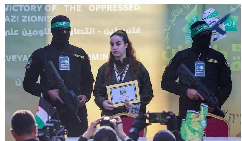 «القسام» تفرج عن جندية أسيرة من وسط الركام في مخيم جباليا