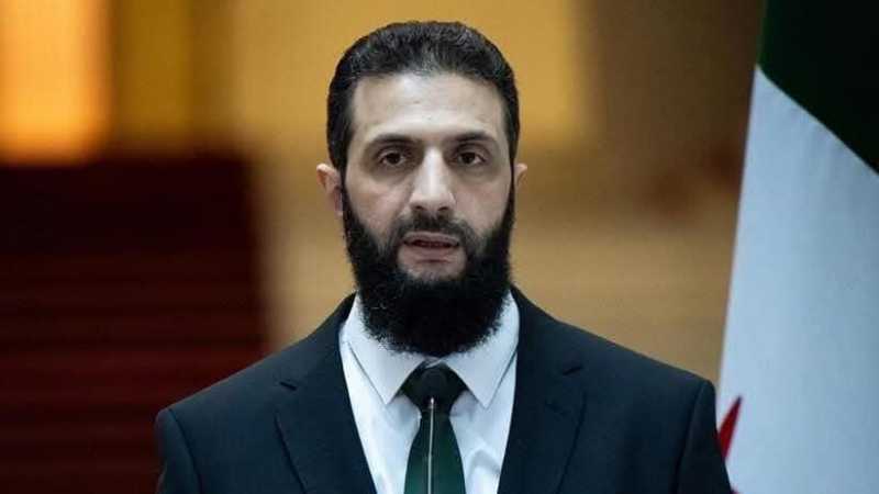 الناطق باسم إدارة العمليات العسكرية العقيد حسن عبد الغني نعلن حل حزب البعث العربي الاشتراكي وأحزاب ا