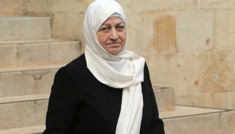 بهية الحريري توضح فحوى اتصالها بـ«الأمير أبو عمر»