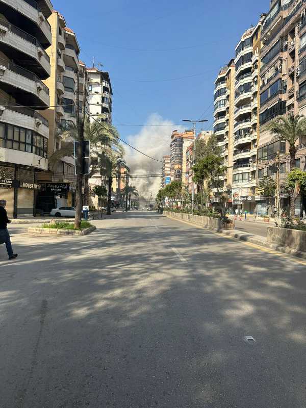 وسائل إعلام العدو الإسرائيلي إصابة دبابة بصاروخ موجّه عند الحدود مع لبنان.